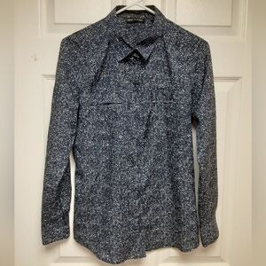 Violet & Claire Navy Blue Pattern Double Breasted Pocket Long Sleeve Button Up
